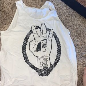 SUMMER TANK TOP